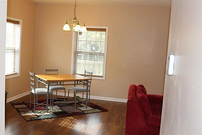4th image of 2767 Weaver Dr