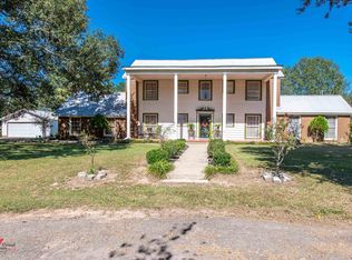 1315 E Spring St, Carthage, TX 75633