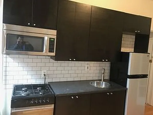 Rented by Sheridan Advisors | media 22