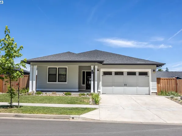 743 Argon Ave, Eugene, OR 97404