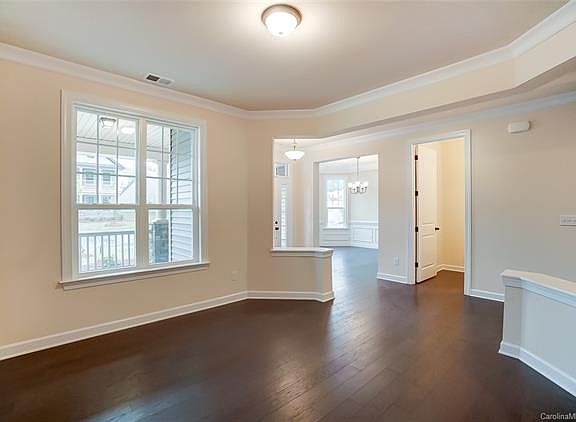 4th image of 2755 Berkhamstead Cir #135
