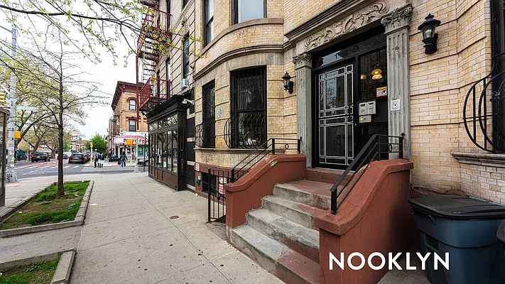 Rented by Nooklyn NYC LLC | media 10