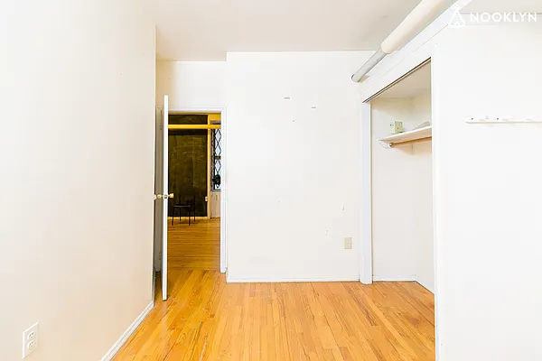 Rented by Nooklyn NYC LLC | media 53