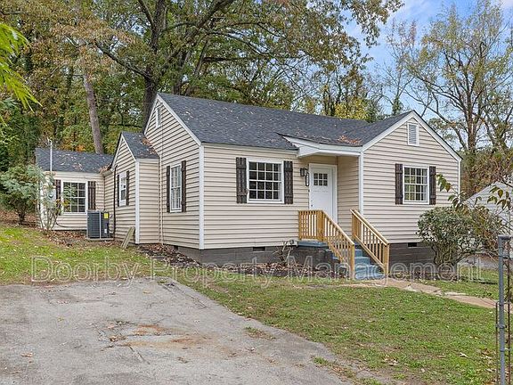 2nd image of 1610 Parkway Dr