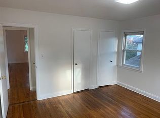 84-68 161st St #2, Jamaica, NY 11432