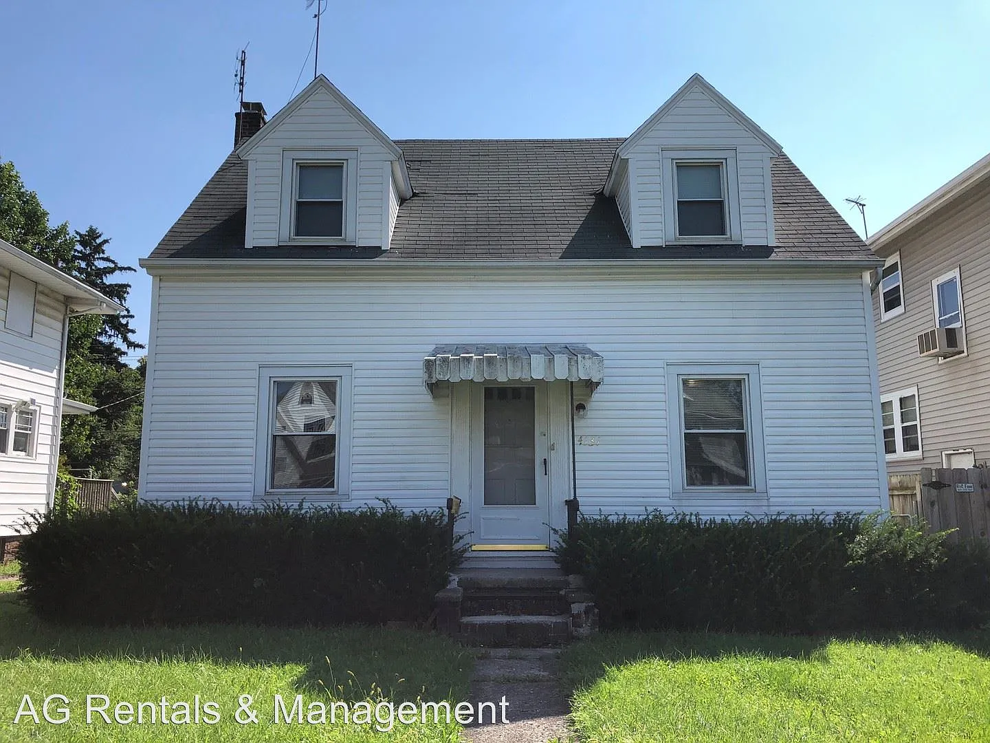 4131 Fairfield Ave photo 1