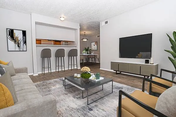 Dakota Apartments — Photo 23