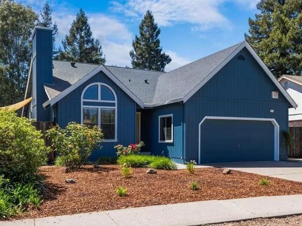 2515 Hardies Lane, Santa Rosa, CA 95403