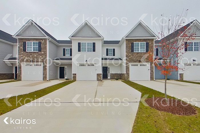 1st image of 3704 Oak Leaf Way #D