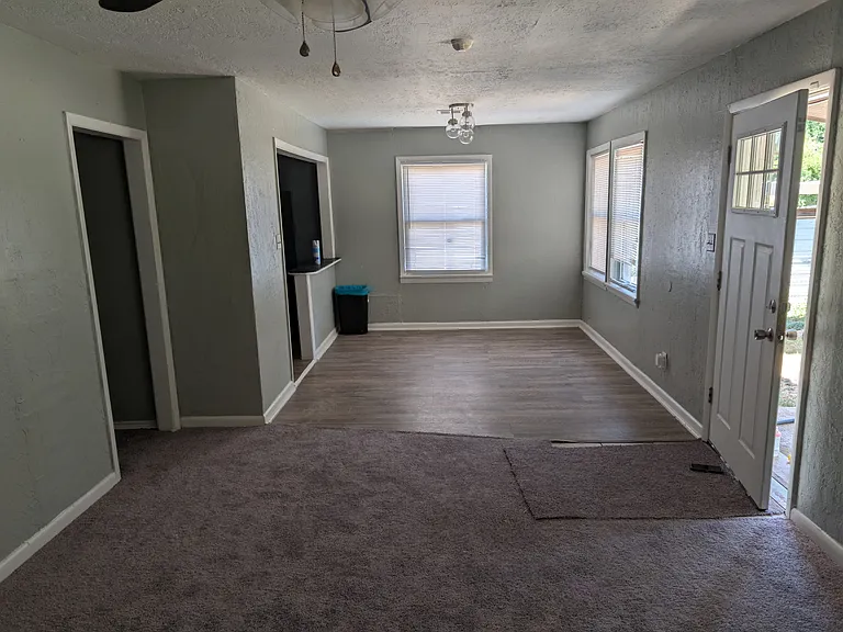 913 SW 5th St — Photo 12
