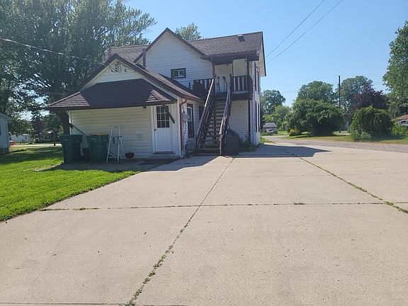 4th image of 33125 W Jefferson Ave #1