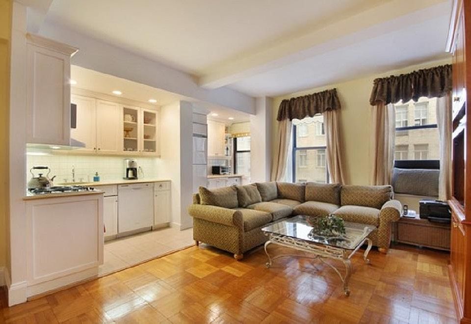 1st image of 225 Central Park N APT 620