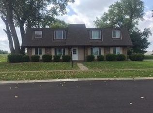151 W 35th Ct, Griffith, IN 46319