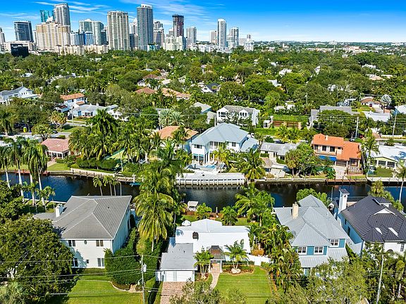 5th image of 1111 Ponce De Leon Drive