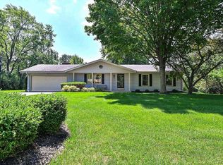 2311 W Chestnut Rd, Mequon, WI 53092