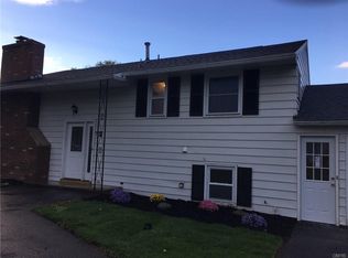 12 Buccaneer Bnd, Baldwinsville, NY 13027