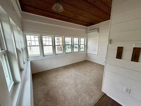 3 bed, 1270 sqft, $2,700 — Photo 4