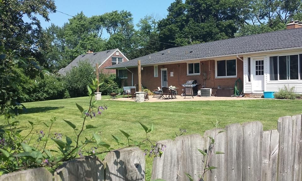 2nd image of 17811 Locherbie Ave