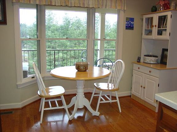 5th image of 490 N Court St #18