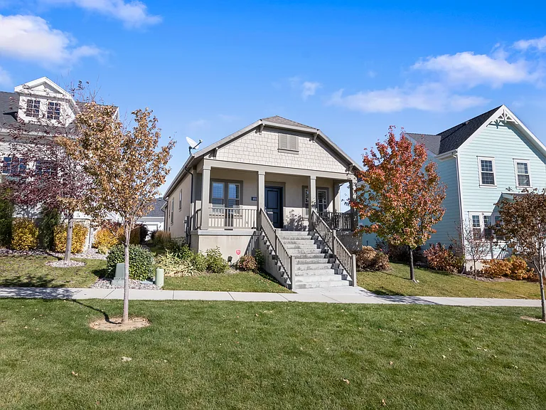 4918 W Beach Comber Way — Photo 2