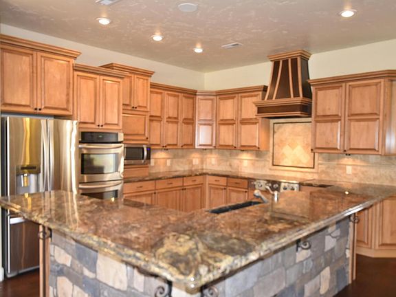 5th image of 7130 Driftwood Dr