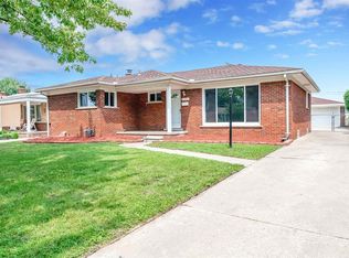 27304 Lorraine Ave, Warren, MI 48093