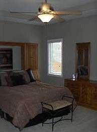 3rd image of 6628 S 171st Cir
