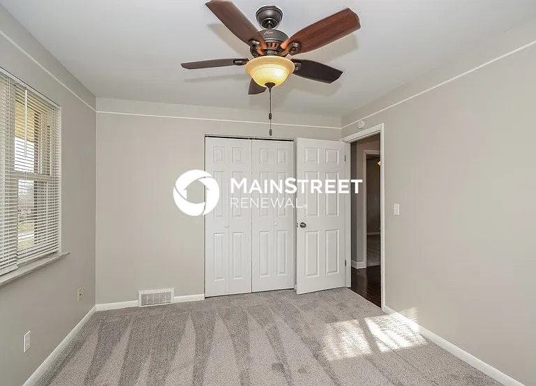 10812 Lemarie Dr — Photo 9