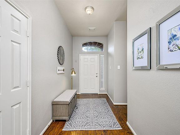 5th image of 2518 Quiet Sage Ln
