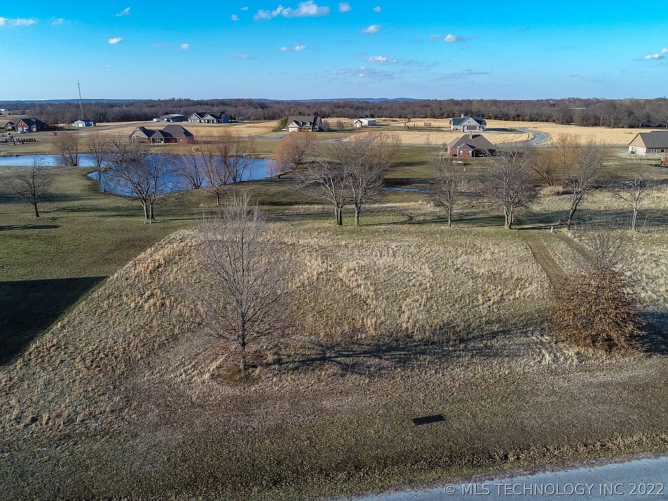 1st image of Twin Creeks Ln