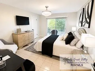 3500 Carmen Ave #408 — Photo 13