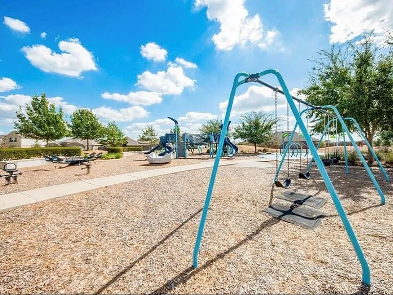 17231 Walden Lake Ln — Photo 16