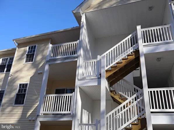 27 Apache Ct, Absecon, NJ 08205