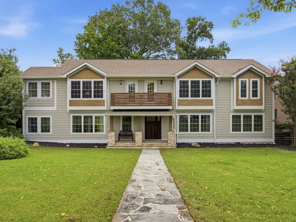 1 Fairhills Dr, Chattanooga, TN 37405