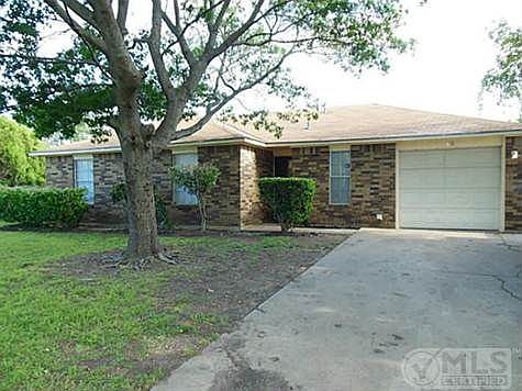 1st image of 118 E Milas Ln