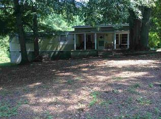 235 Iron Bridge Rd, Cowpens, SC 29330