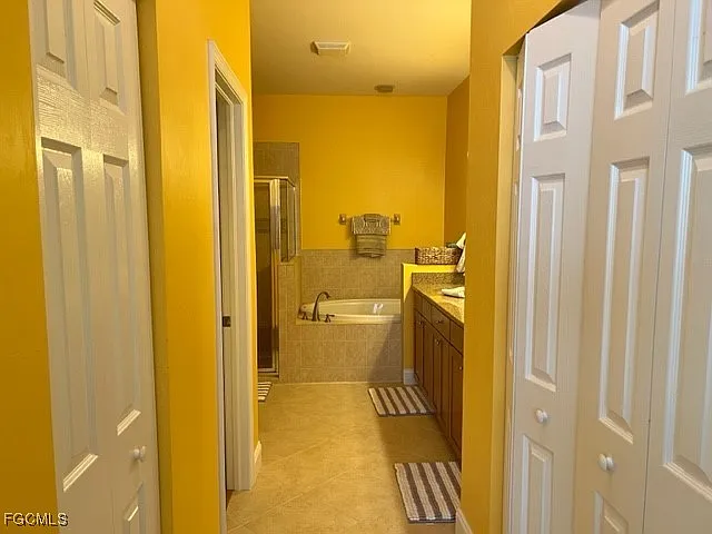 10602 Camarelle Cir — Photo 13