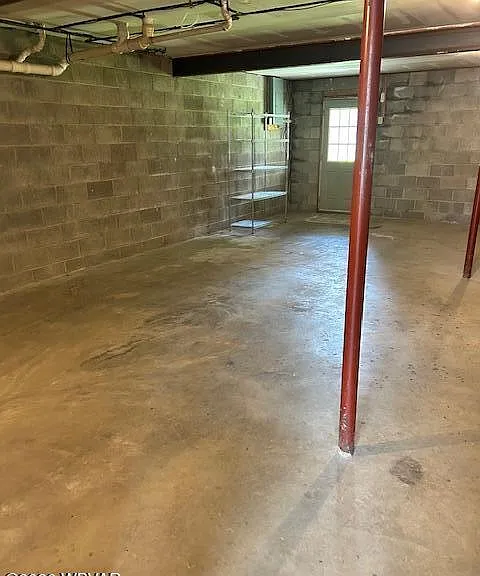 75 Rockey Ln #4 — Photo 11