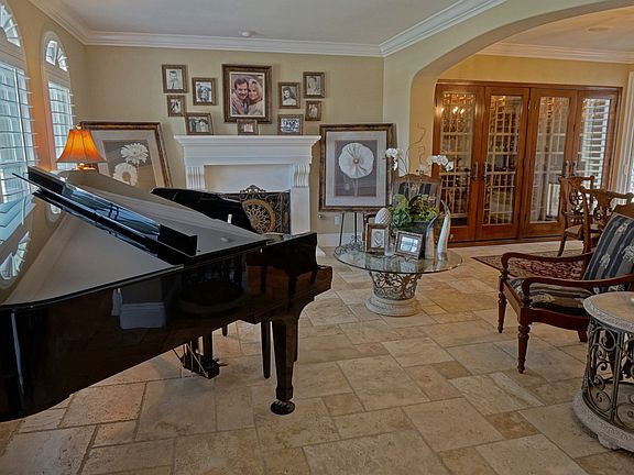 2nd image of 26836 Stonegate Dr