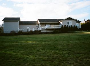 80 Magpie Dr, Castle Rock, WA 98611