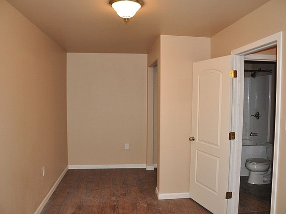 3rd image of 1472 Chena Point Ave APT 16