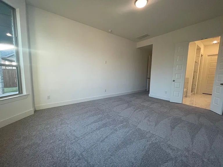 1164 Saddle Ridge Dr — Photo 20