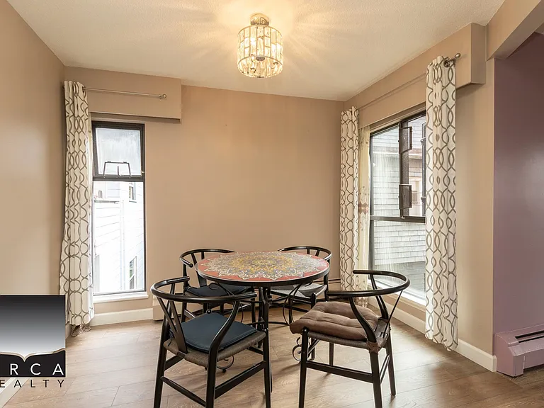1435 Nelson St #415 — Photo 9