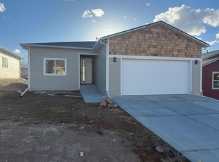 236 Limberpine Cir, Parachute, CO 81635