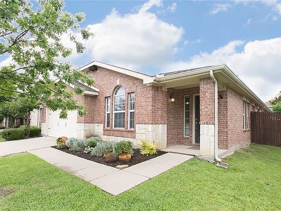 3rd image of 6704 Whitestone Dr
