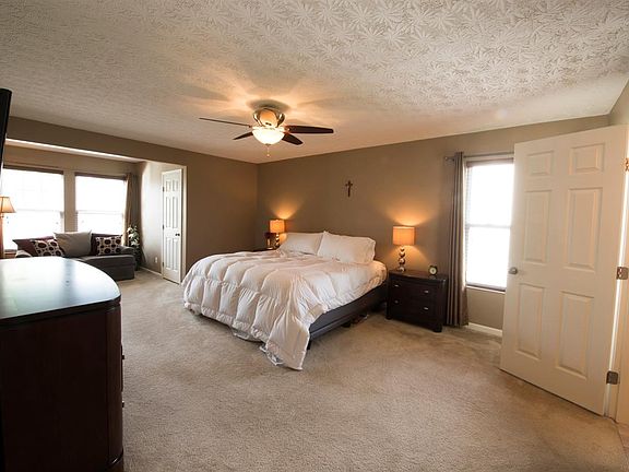 3rd image of 2857 Sycamore Creek Dr