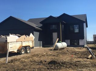 307 Brookestone Dr SE, Rochester, MN 55904