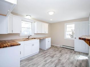 20 Olea St, Chicopee, MA 01020