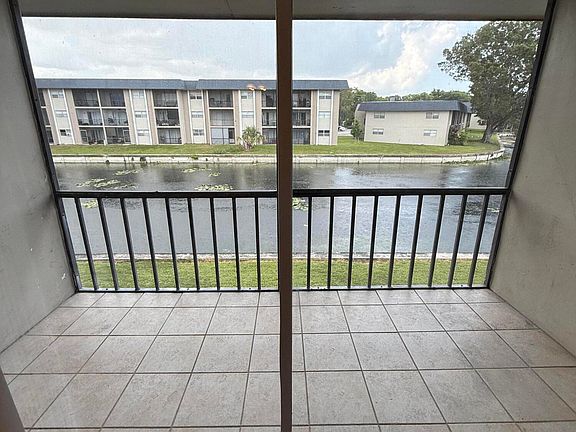 4th image of 7925 Colony Cir S APT 206