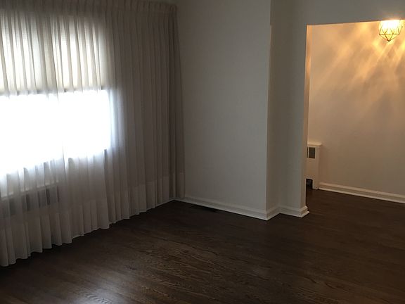 2nd image of 20 Chamberlain Ave